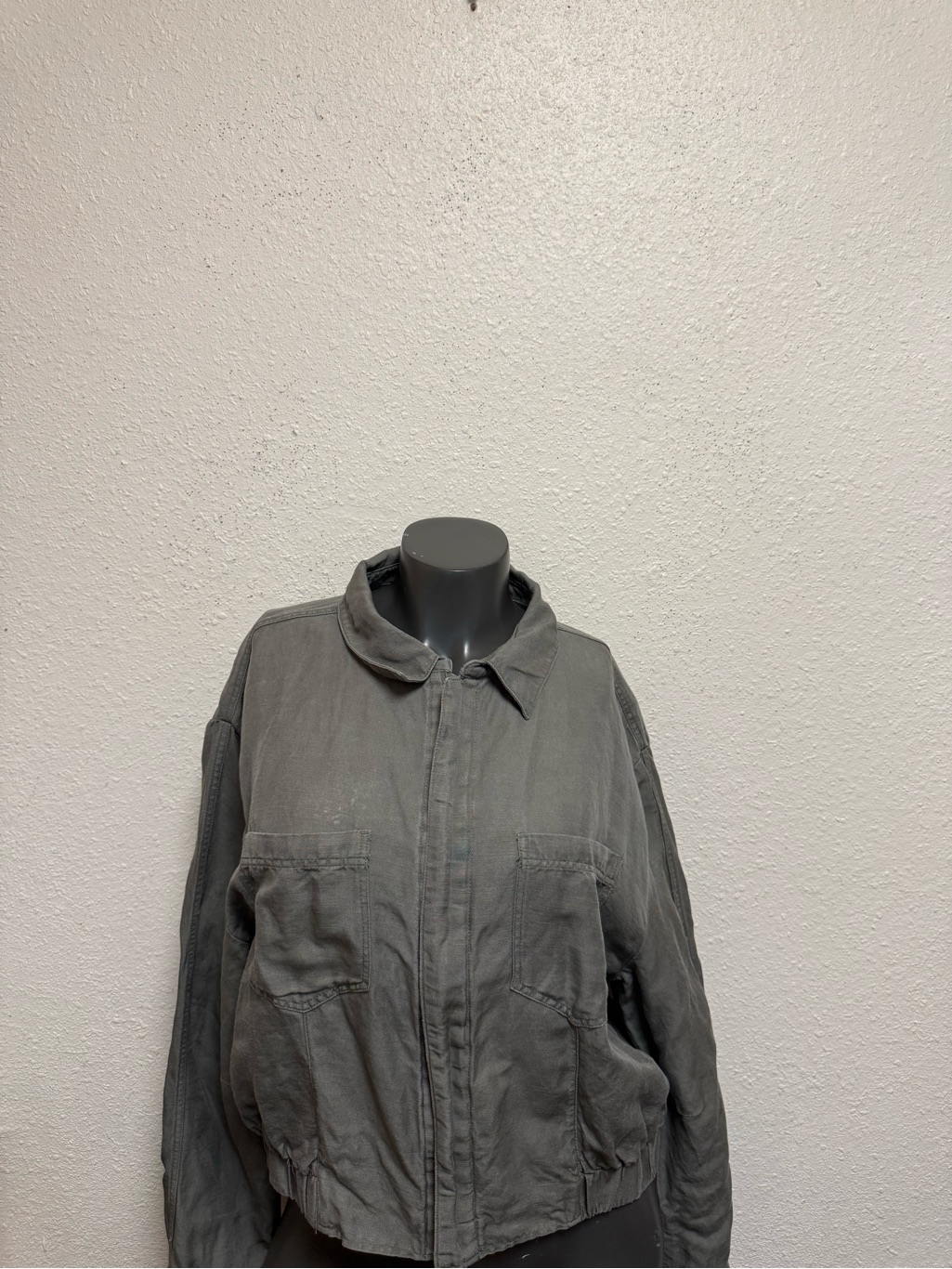 Cynthia Rowley Light Gray Garment With Turquoise Logo Tag